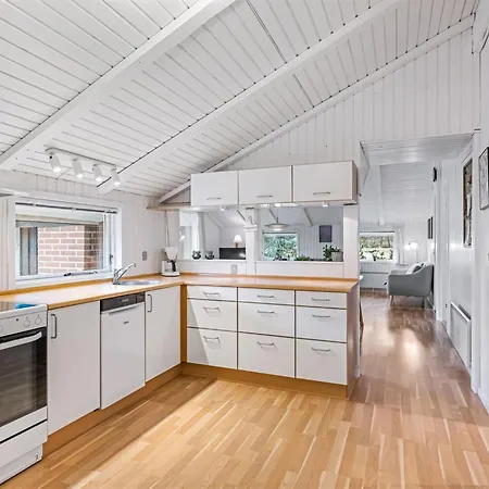 Nyaraló Orm - 2-3km From The Sea By Interhome *