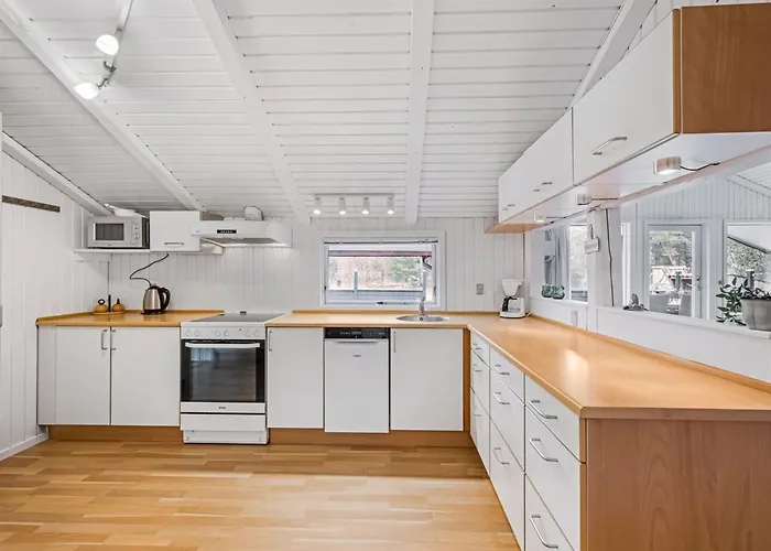 Orm - 2-3km From The Sea By Interhome